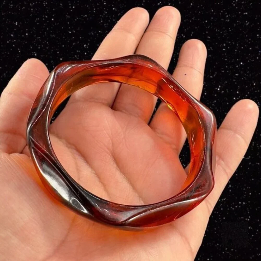UV‎ Glow Root Beer Swirl Indent Thick Lucite Bracelet 1960s Jewelry Decor 3”Wide